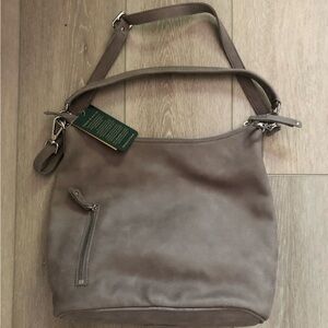 NEW ROOTS "Fawn"  Shoulder Bag with Zipper Pocket
